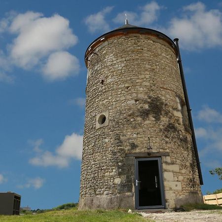 Вилла Le Moulin De La Motte Baudoin Нуае-сюр-Шер Экстерьер фото