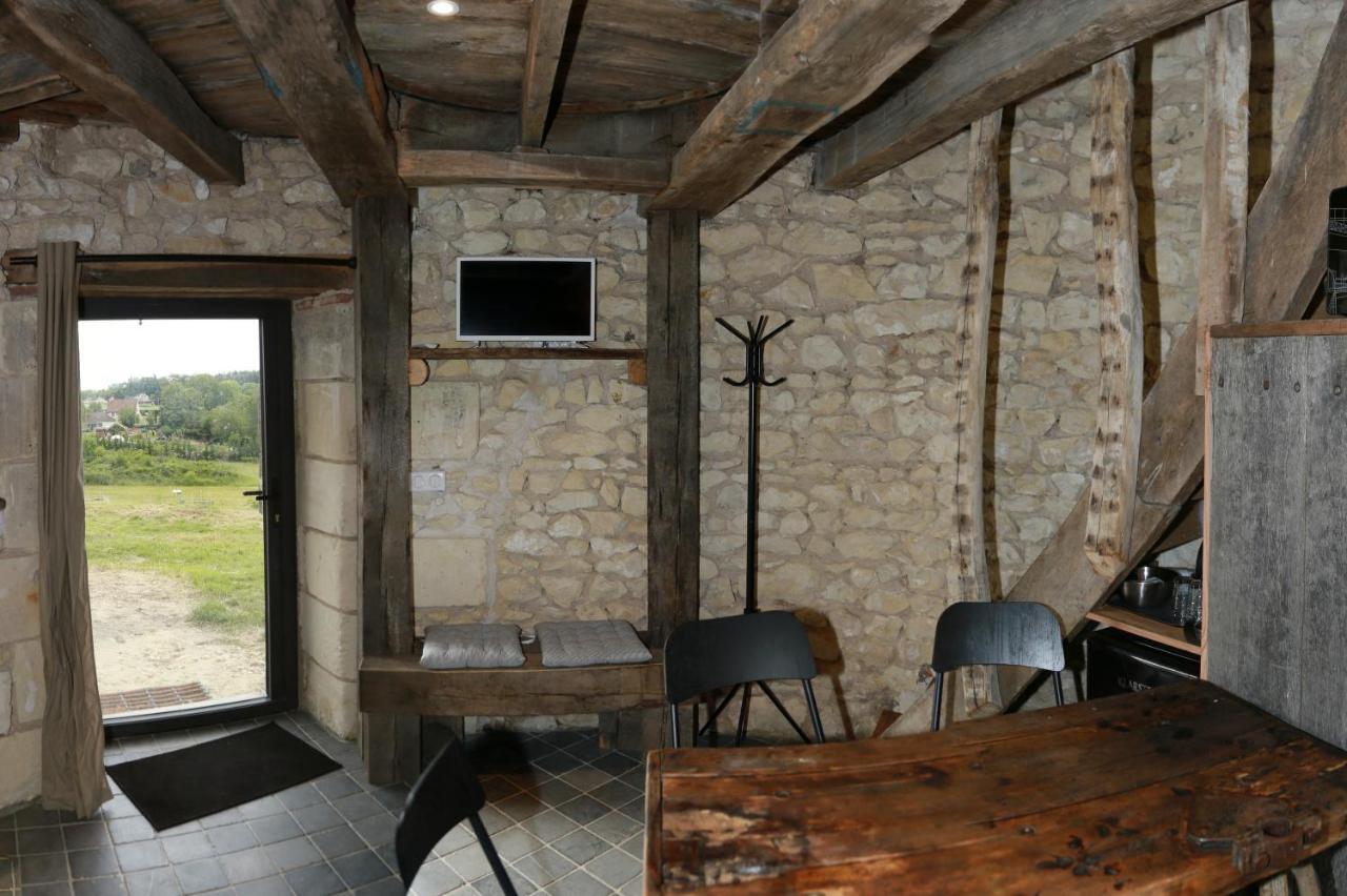 Вилла Le Moulin De La Motte Baudoin Нуае-сюр-Шер Экстерьер фото